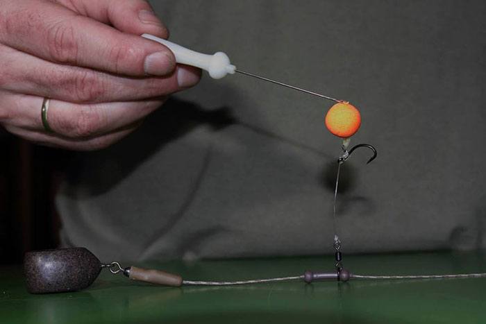 Een chod met op de leader onze Tungsten X-small Helidchod beads.