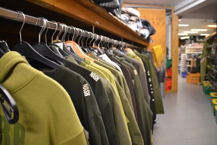 Hengelsport-Guppy-Ede-kleding