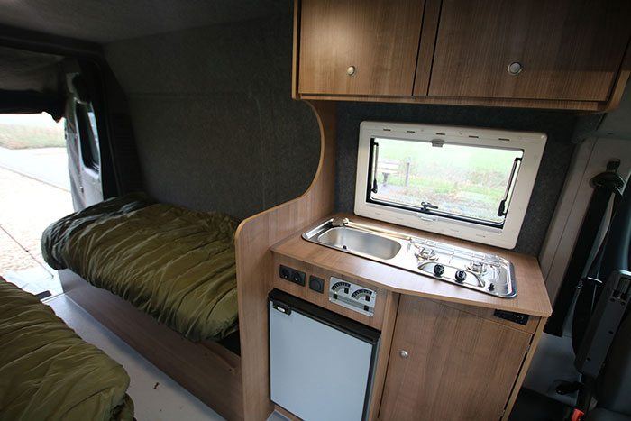 thecarpspecialist-carpvan-karpercamper-L2a
