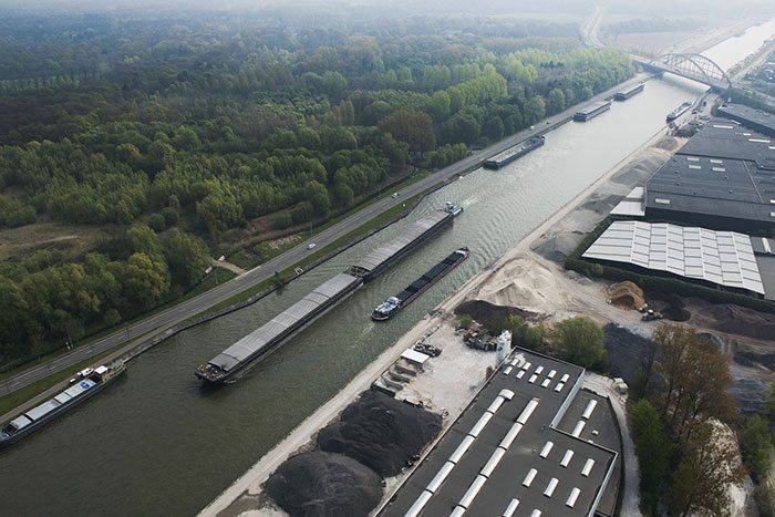 Het Albertkanaal... een water wat vele vissers mentaal heeft gebroken.